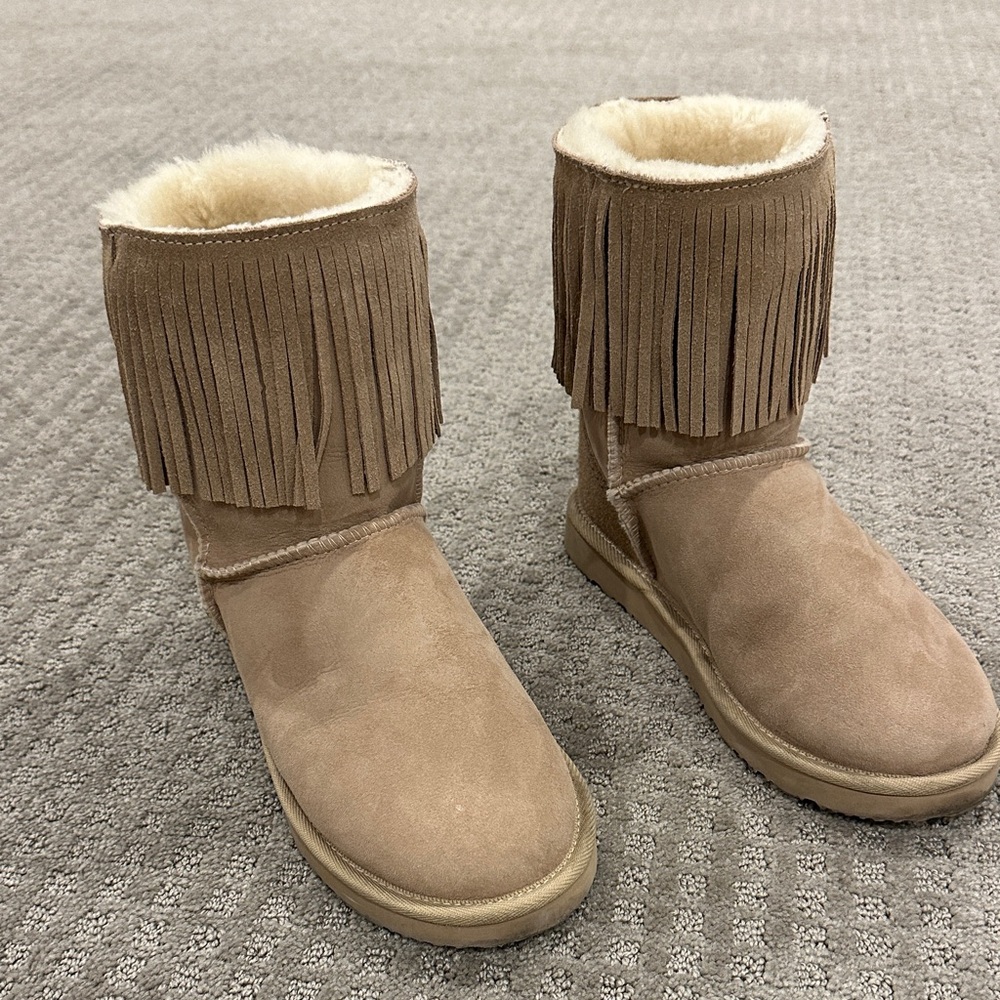 UGG / Since 1974 Tan Fringe Indian Suede Men's Boots